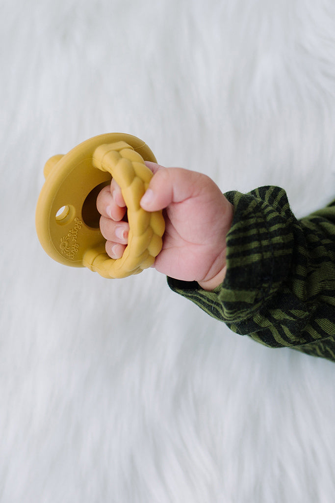 Newborn Infant Baby Itzy Ritzy 2pk Mustard Gray Braids Sweetie Soother Pacifiers. Jedbaby