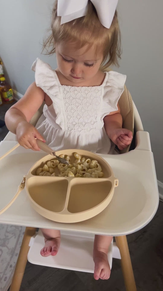 Dropless plate toddler girl video beige suction plate no dropping forks