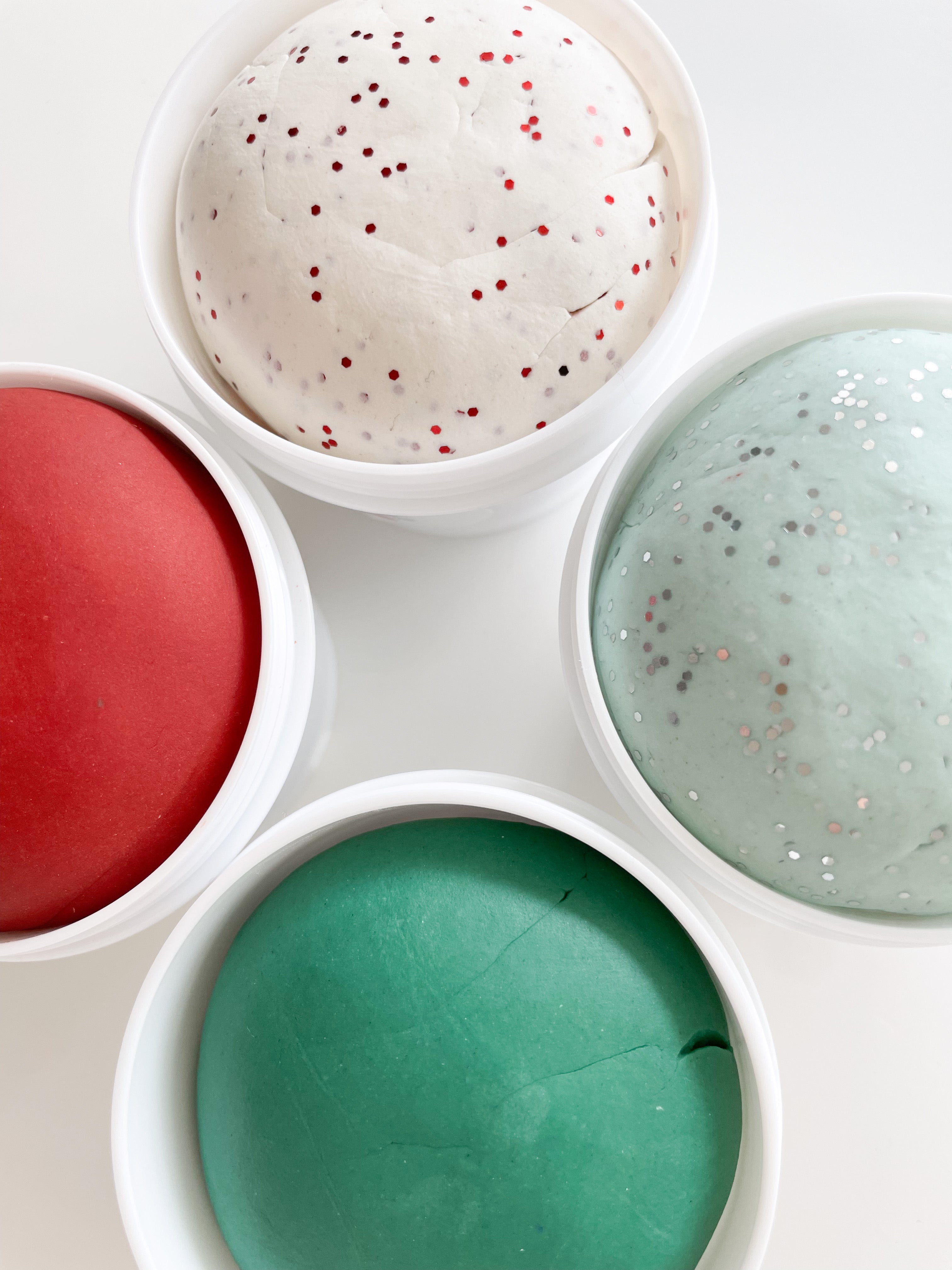 Scoops Winter Green Play Dough