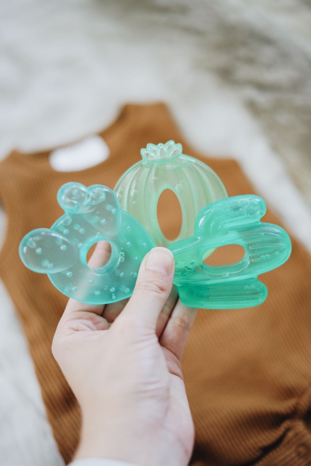 Infant Baby Itzy Ritzy 3pk Cutie Coolers Cactus Water Filled Teethers. Jedbaby