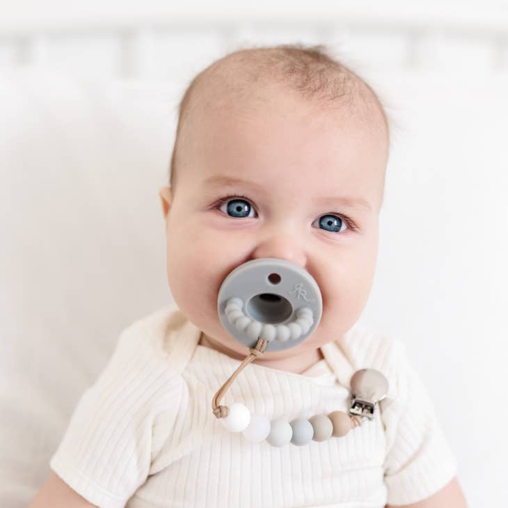 Willard Cutie Pacifier Clip - Algodones Limited Edition
