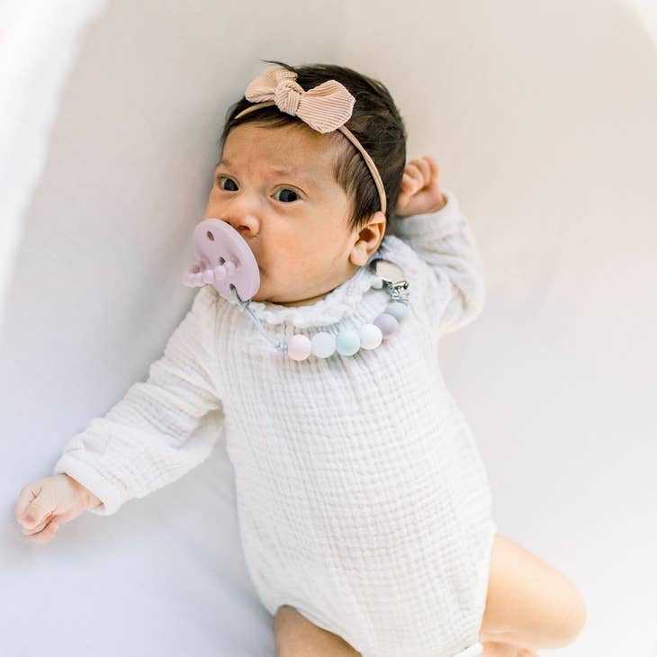 Willard Cutie Pacifier Clip - Ice Queen Limited Edition